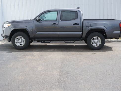Used 2023 Toyota Tacoma SR AWD/4WD image 3