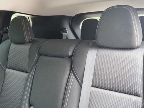 Used 2022 Mitsubishi Outlander ES FWD image 21