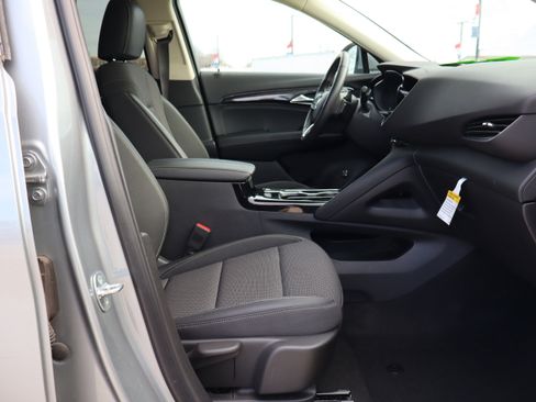 Used 2023 Buick Envision Preferred image 12