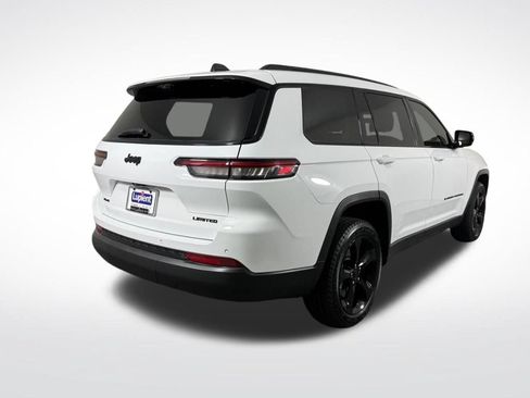 Used 2023 Jeep Grand Cherokee L Limited w/ Luxury Tech Group II AWD/4WD image 4