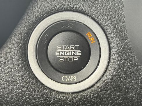 Used 2022 RAM 1500 Big Horn AWD/4WD image 22