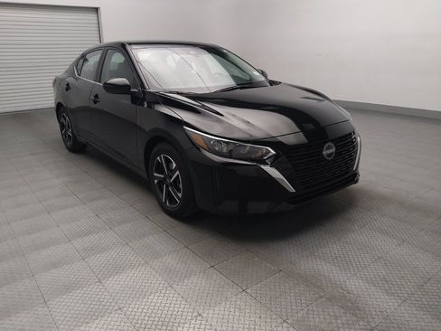 Used 2025 Nissan Sentra SV image 13