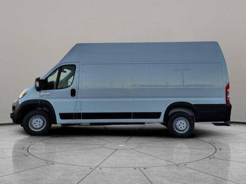 New 2024 RAM ProMaster 3500 w/ Delivery Van Package image 6