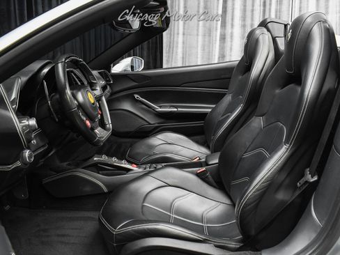 Used 2017 Ferrari 488 Spider image 25
