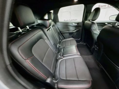 Certified 2025 Ford Escape ST-Line FWD image 26