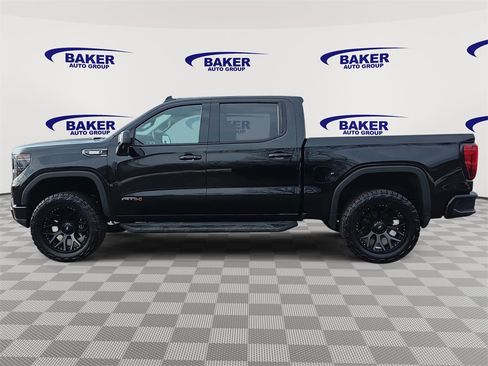 Used 2022 GMC Sierra 1500 AT4 w/ AT4 Preferred Package image 6