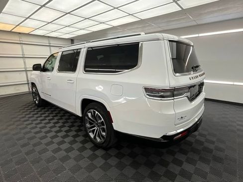 Used 2024 Jeep Grand Wagoneer L Series III AWD/4WD image 20