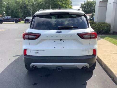 Certified 2023 Ford Escape Platinum w/ Class II Trailer Tow Package image 5