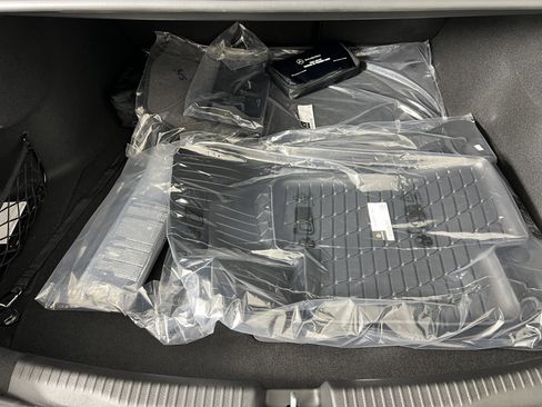 New 2026 Mercedes-Benz C 43 AMG 4MATIC Sedan image 24