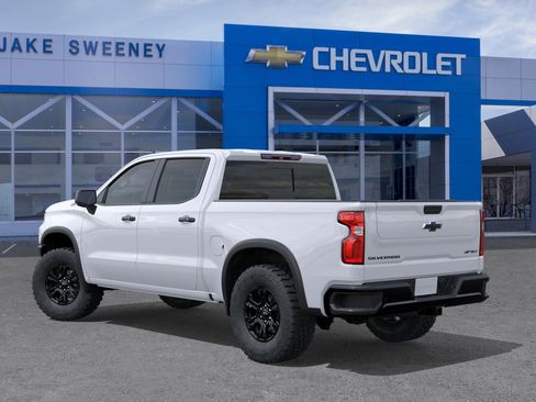 New 2026 Chevrolet Silverado 1500 ZR2 AWD/4WD image 3