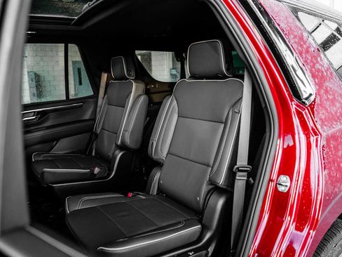 New 2026 Chevrolet Tahoe Premier image 9