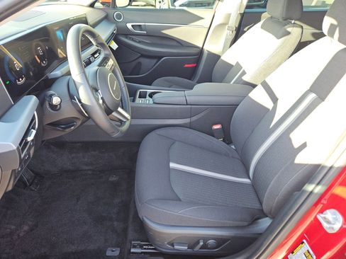 Used 2025 Hyundai Sonata SEL image 16