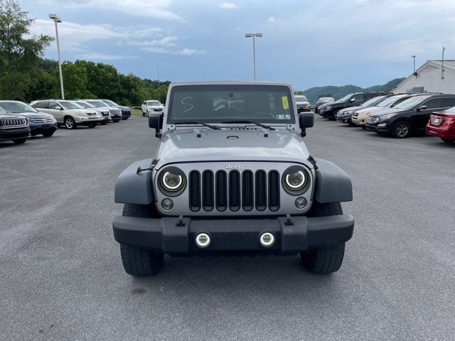 Used 2016 Jeep Wrangler Unlimited Sport w/ Quick Order Package 24S AWD/4WD image 3