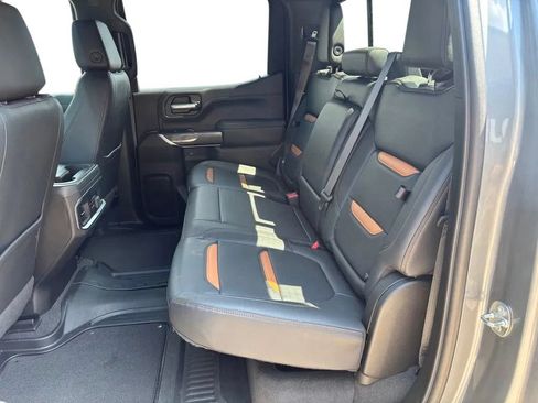 Used 2022 GMC Sierra 1500 AT4 w/ AT4 Preferred Package AWD/4WD image 28