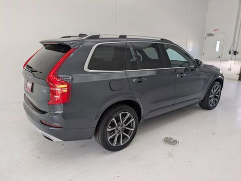 Used 2016 Volvo XC90 T6 Momentum w/ Momentum Plus Package AWD/4WD image 5