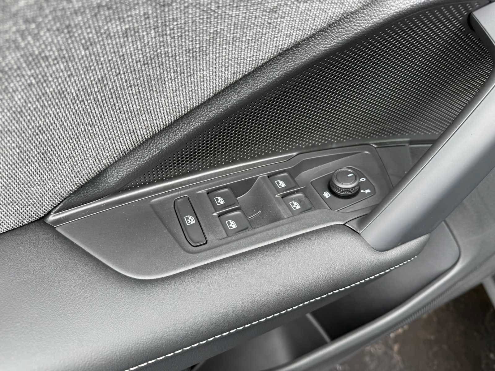 New 2026 Volkswagen Tiguan S AWD/4WD image 6