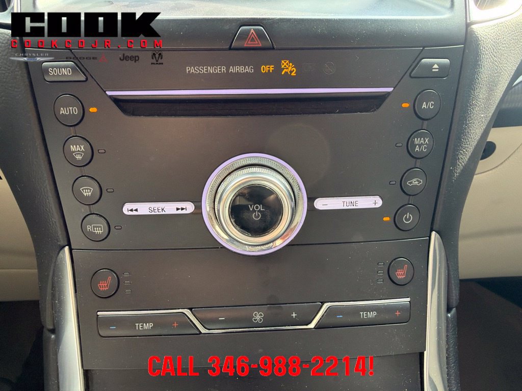 Used 2019 Ford Edge Titanium FWD image 17