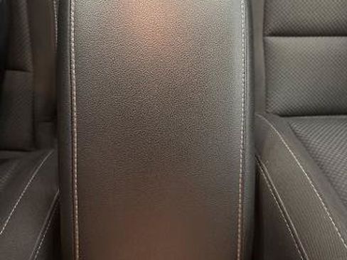 Used 2018 Chevrolet Colorado LT w/ LT Convenience Package AWD/4WD image 19