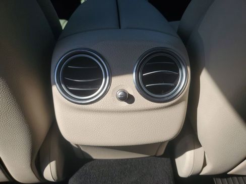 Used 2022 Mercedes-Benz E 350 E 350 w/ AMG Line Exterior image 14