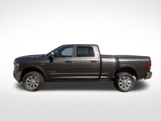 Used 2022 RAM 3500 Limited w/ Safety Group AWD/4WD image 4