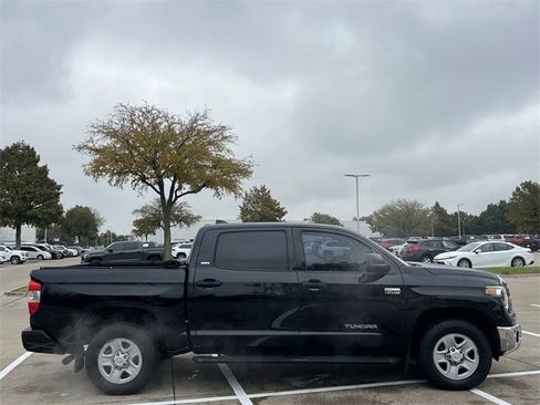 Used 2021 Toyota Tundra SR5 image 3