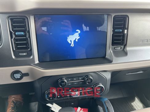 Used 2024 Ford Bronco Wildtrak AWD/4WD image 37