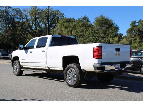 Used 2019 Chevrolet Silverado 2500 LTZ w/ Duramax Plus Package image 6