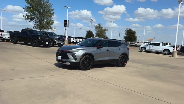 Used 2024 Chevrolet Blazer LT w/ Redline Edition FWD image 4