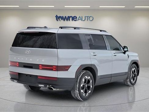 Used 2025 Hyundai Santa Fe SEL image 5
