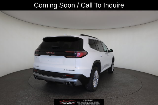 Used 2025 GMC Acadia Elevation w/ Elevation Premium Package FWD image 16