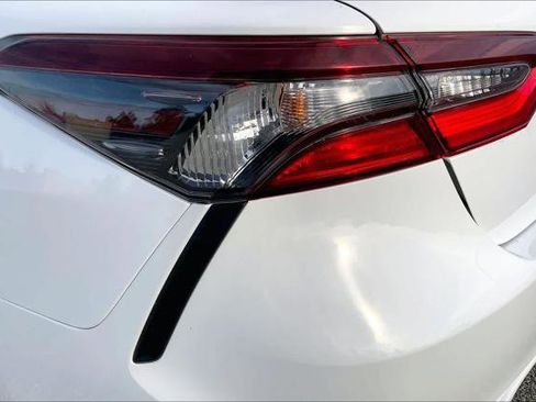 Certified 2023 Toyota Camry SE image 28
