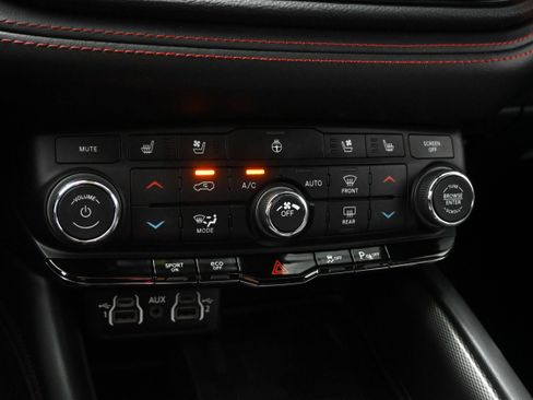 Used 2024 Dodge Durango R/T image 23