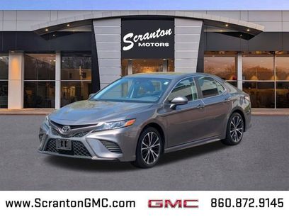 Used 2019 Toyota Camry SE w/ Carpet Mat Package