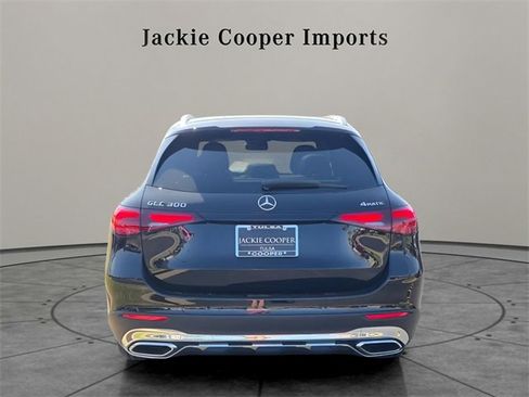 New 2025 Mercedes-Benz GLC 300 4MATIC image 5