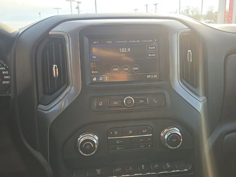 Used 2022 GMC Sierra 2500 Pro w/ Gooseneck/5TH Wheel Package image 18