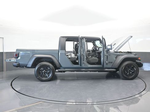 New 2026 Jeep Gladiator Sport image 68