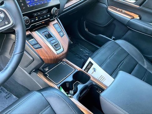Used 2021 Honda CR-V Touring image 10