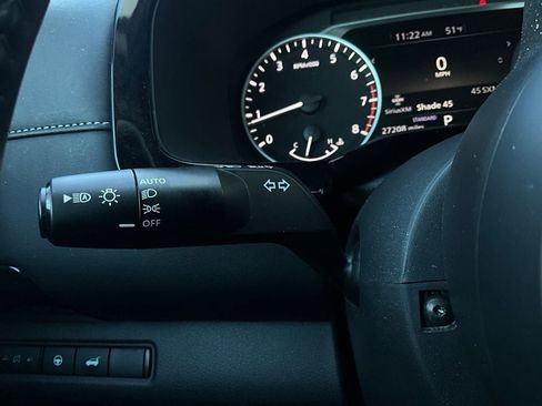 Used 2025 Nissan Pathfinder SV image 37