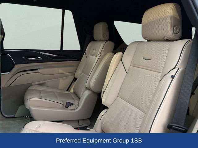 Certified 2021 Cadillac Escalade Premium Luxury w/ Driver Assist Tech Package AWD/4WD image 16