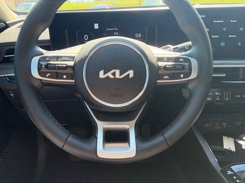 Used 2025 Kia K5 EX FWD image 30