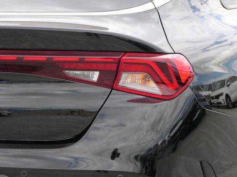 Used 2022 Kia K5 EX w/ EX Premium Package FWD image 4
