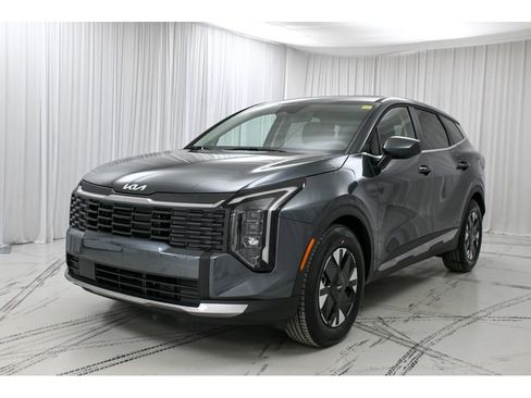 New 2026 Kia Sportage LX image 4