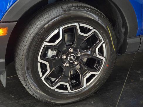 New 2025 Ford Bronco Sport Outer Banks w/ Outer Banks Tech Package+ image 14