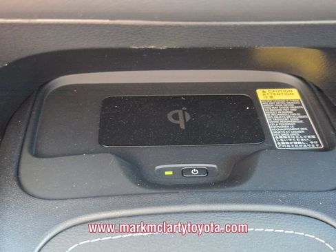 New 2026 Toyota Corolla SE FWD image 19