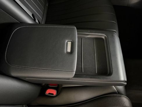 Used 2023 Mercedes-Benz S 500 4MATIC w/ AMG Line image 27