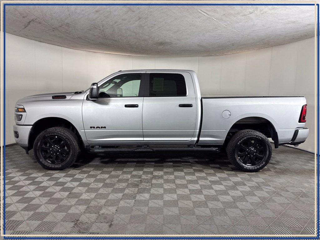 Certified 2026 RAM 2500 Big Horn AWD/4WD image 15