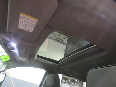 Used 2024 GMC Sierra 3500 Denali w/ Denali Reserve Package AWD/4WD image 12