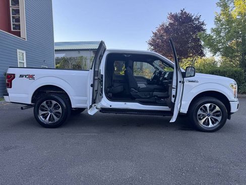 Used 2019 Ford F150 XL w/ Equipment Group 101A Mid AWD/4WD image 7