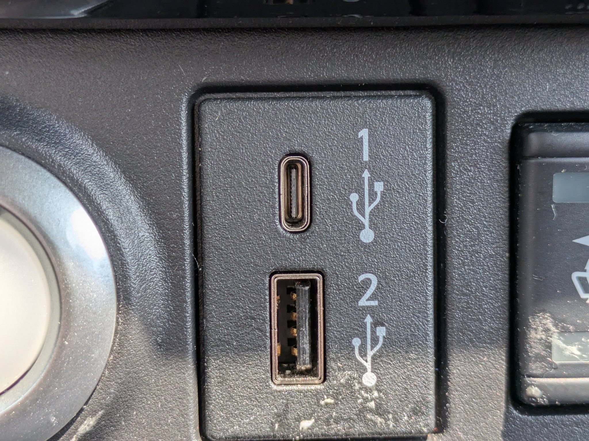Certified 2024 Nissan Leaf SV Plus FWD image 23