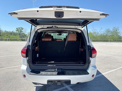 Certified 2020 Toyota Sequoia Platinum RWD image 20